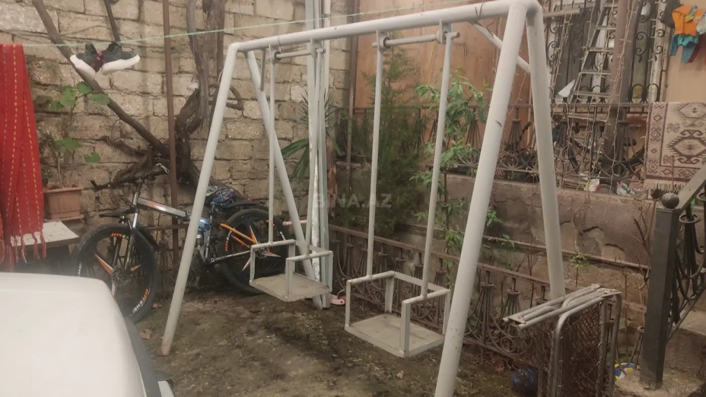 Satılır 3 otaqlı həyət evi 106 m²