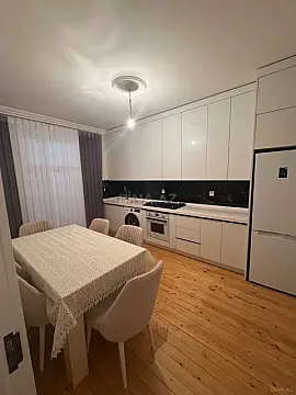 Kirayə verilir 4 otaqlı həyət evi 130 m² — Bakı 4 otaq 130.00 m²