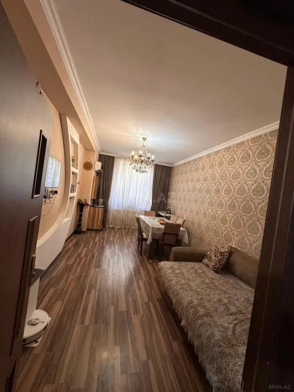 Satılır 2 otaqlı mənzil 75 m²