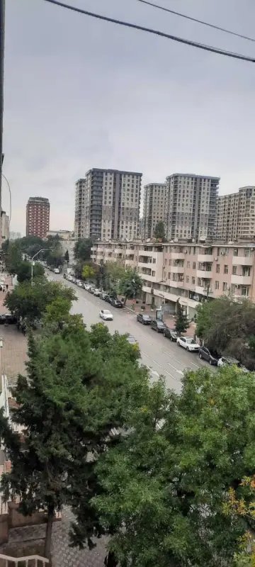 Kirayə verilir 2 otaqlı mənzil 48 m²