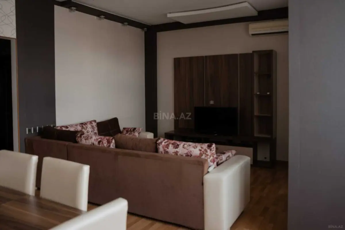 Kirayə verilir 3 otaqlı mənzil 100 m²