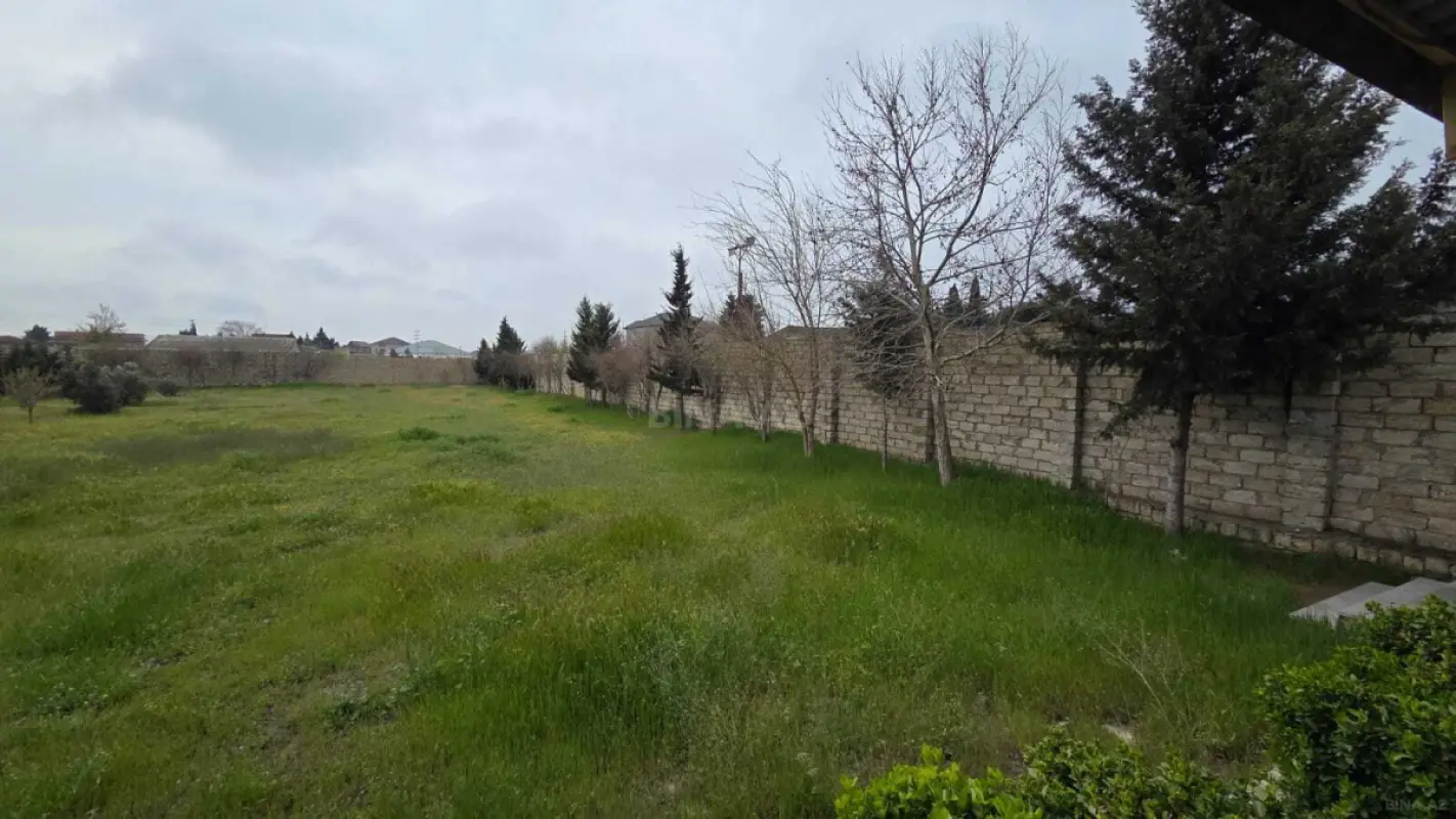 Satılır torpaq sahəsi 6 m²