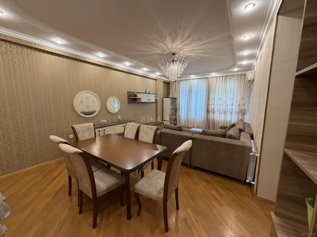 Kirayə verilir 2 otaqlı mənzil 90 m²