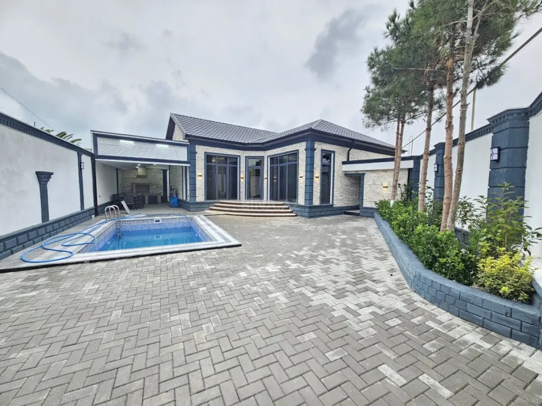 Satılır 4 otaqlı həyət evi 150 m²
