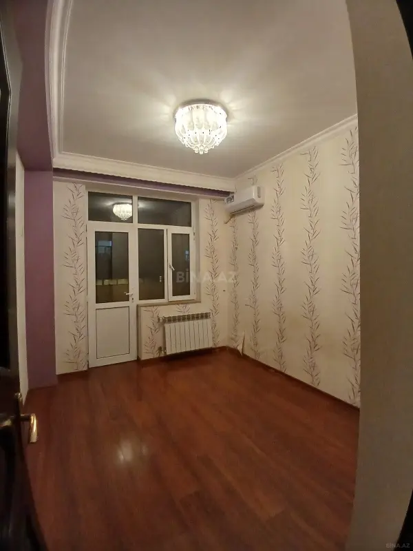 Kirayə verilir 2 otaqlı mənzil 75 m²