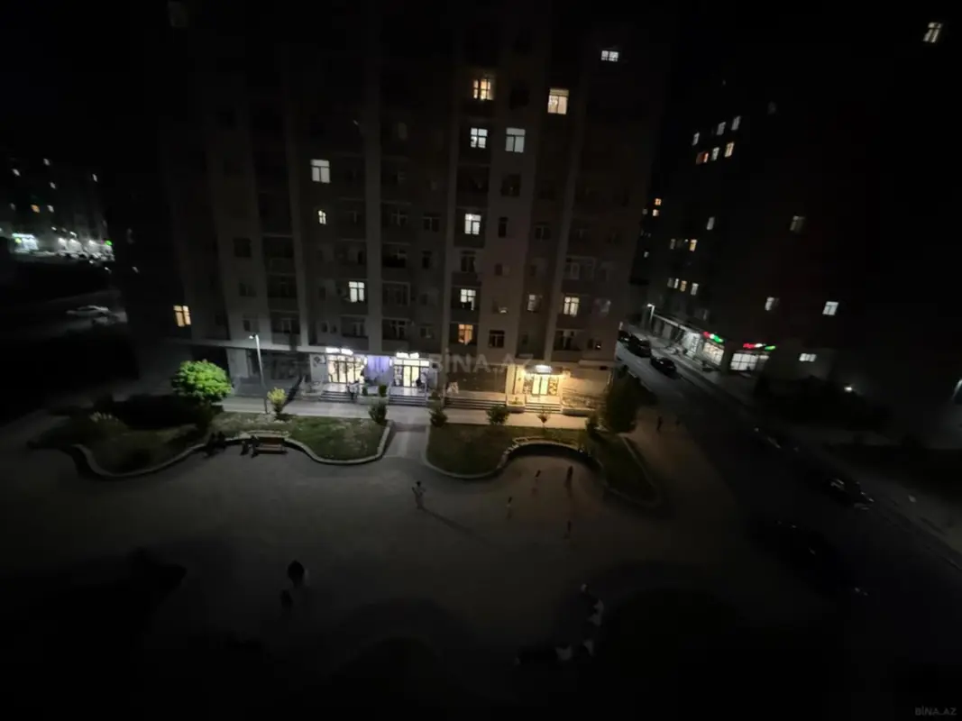 Satılır 2 otaqlı mənzil 42 m²