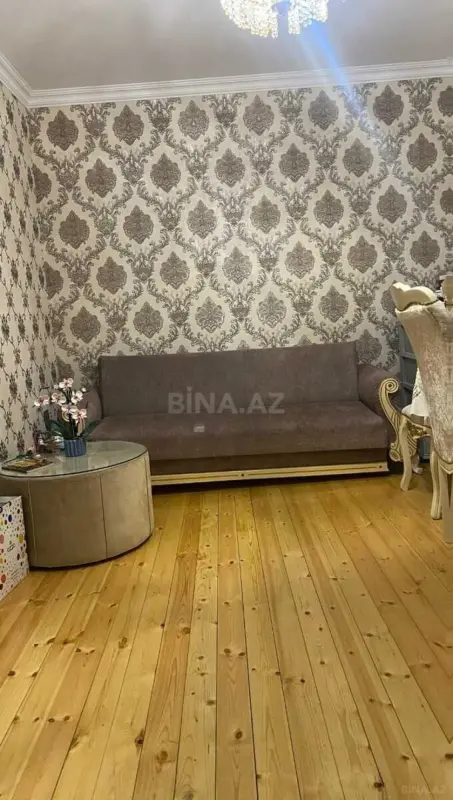 Kirayə verilir 2 otaqlı həyət evi 65 m²