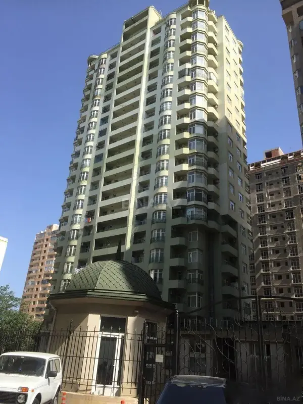 Satılır 3 otaqlı mənzil 116 m²