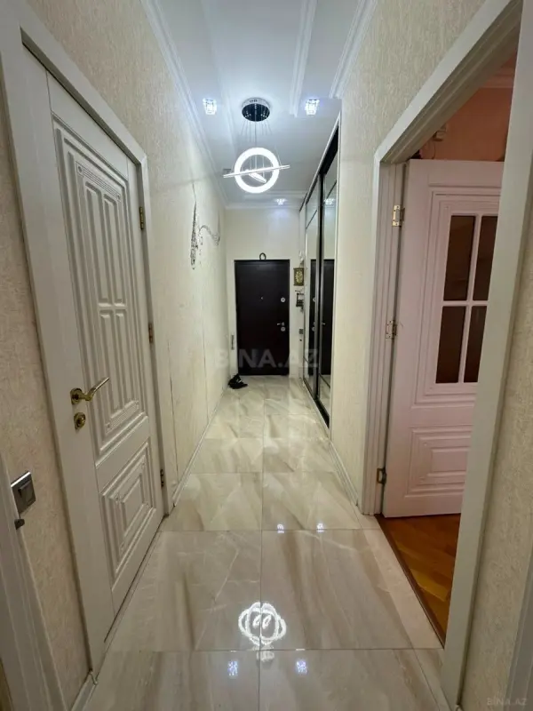 Kirayə verilir 2 otaqlı mənzil 53 m²