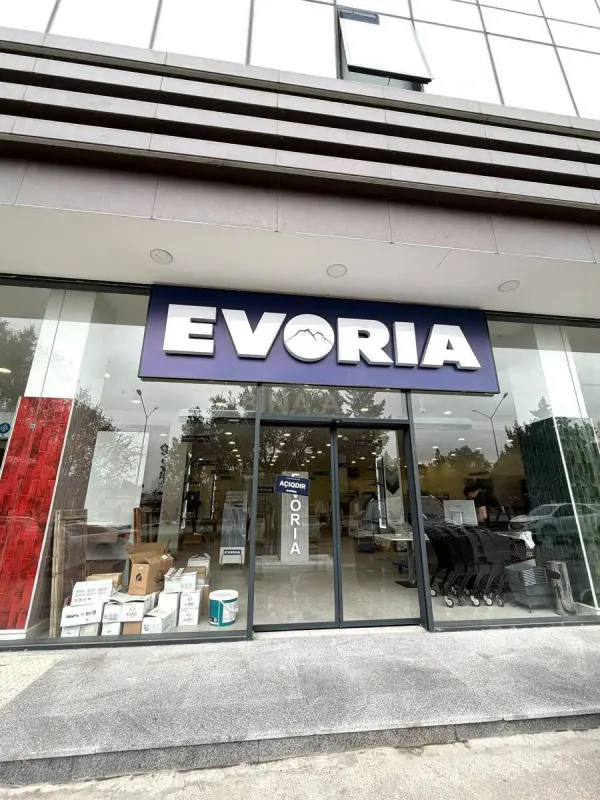 Kirayə verilir obyekt 403 m²