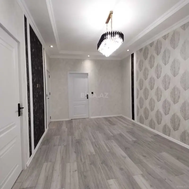 Satılır 2 otaqlı mənzil 72 m²