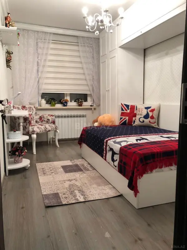 Satılır 3 otaqlı mənzil 75 m²