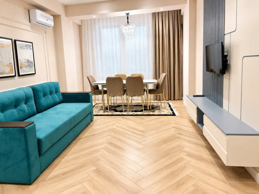 Kirayə verilir 2 otaqlı mənzil 75 m²