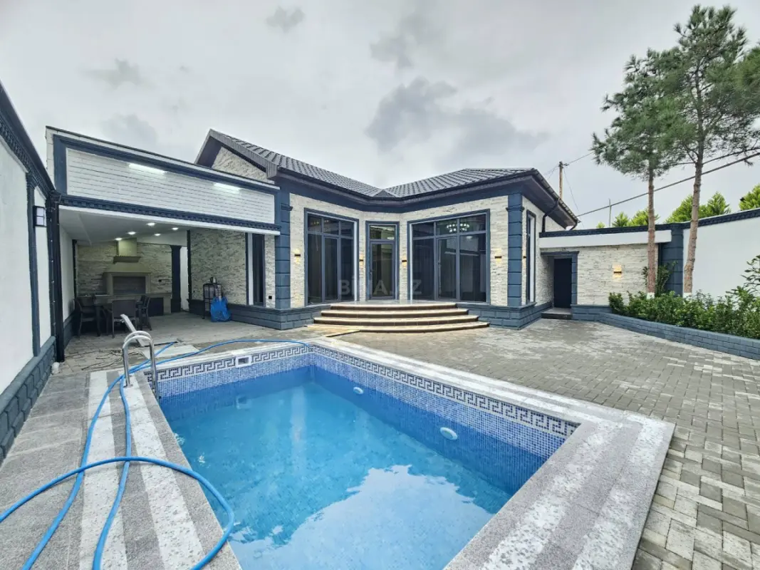 Satılır 4 otaqlı həyət evi 150 m²