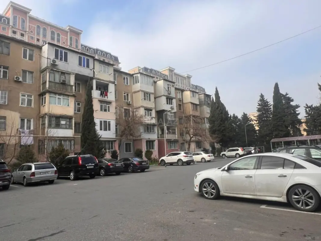 Satılır 1 otaqlı mənzil 35 m²