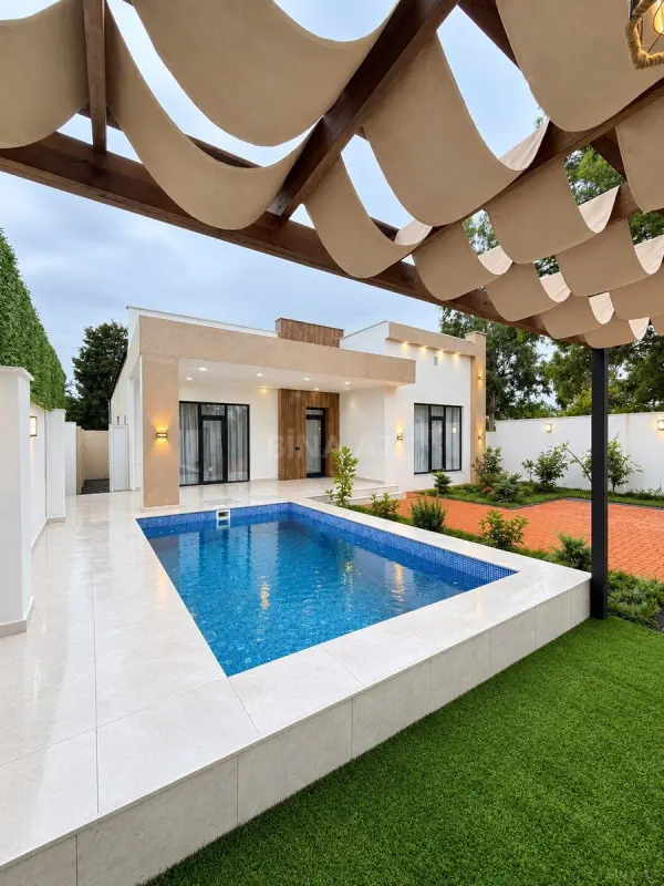 Satılır 4 otaqlı həyət evi 165 m²