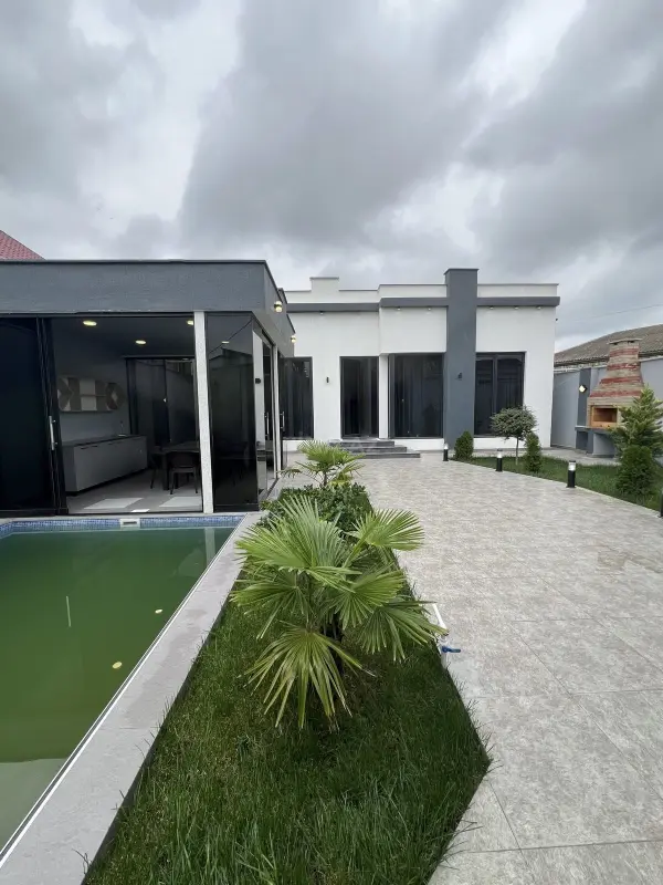 Satılır 4 otaqlı həyət evi 150 m²