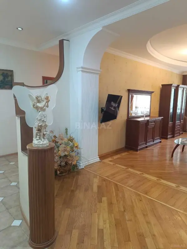 Kirayə verilir 3 otaqlı mənzil 110 m²