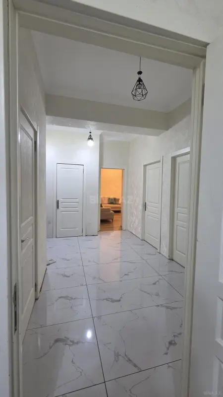 Satılır 4 otaqlı mənzil 90 m²