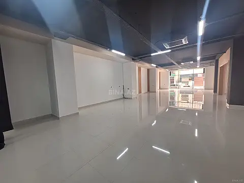 Kirayə verilir obyekt 100 m² — Bakı 100.00 m²