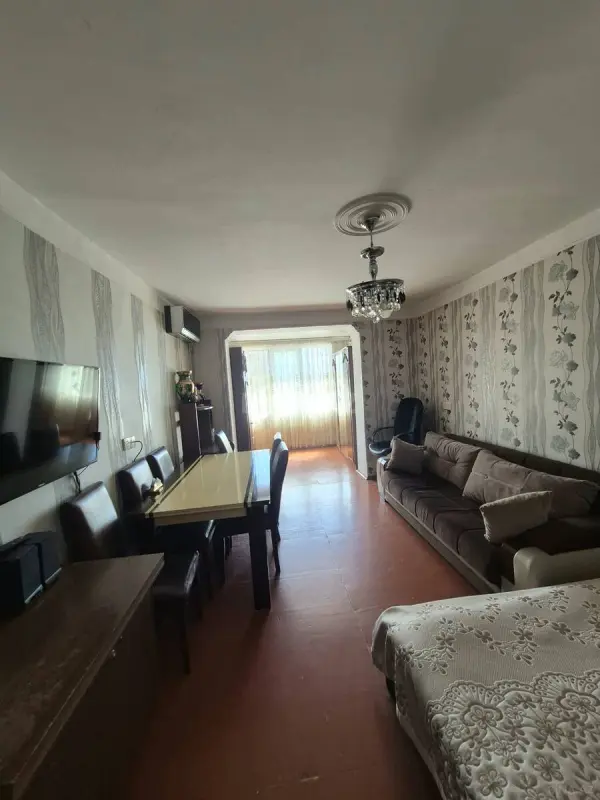 Satılır 1 otaqlı mənzil 35 m²