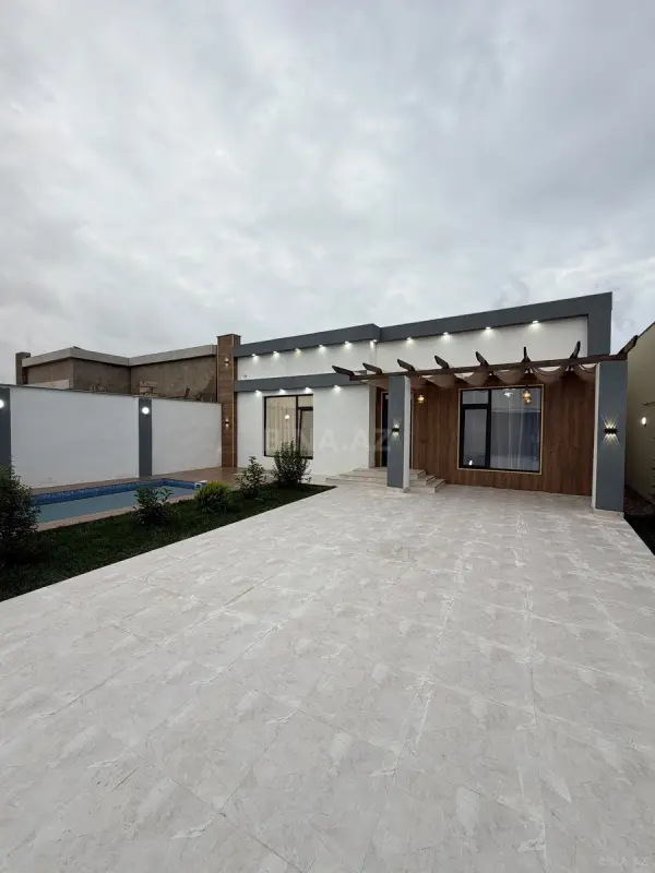 Satılır 4 otaqlı həyət evi 160 m²
