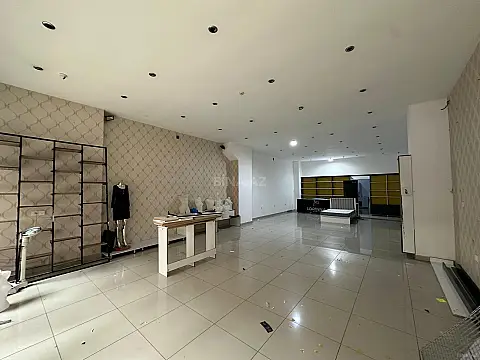 Kirayə verilir obyekt 100 m² — Bakı, Həzi Aslanov qəs. 100.00 m²