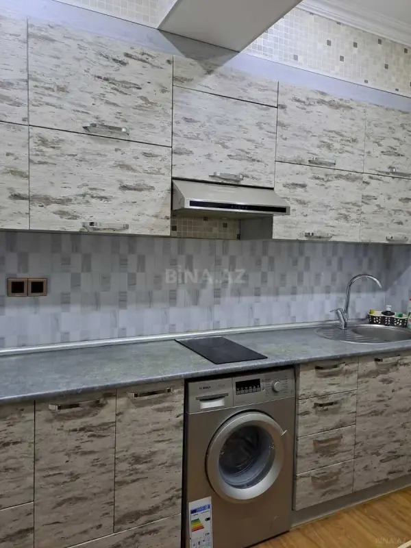 Kirayə verilir 2 otaqlı mənzil 70 m²