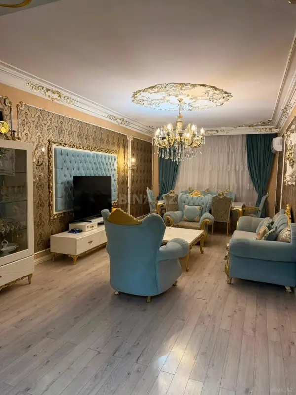 Satılır 3 otaqlı mənzil 128 m²