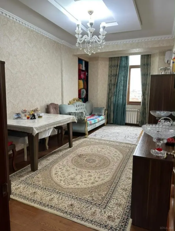 Satılır 2 otaqlı mənzil 62 m²