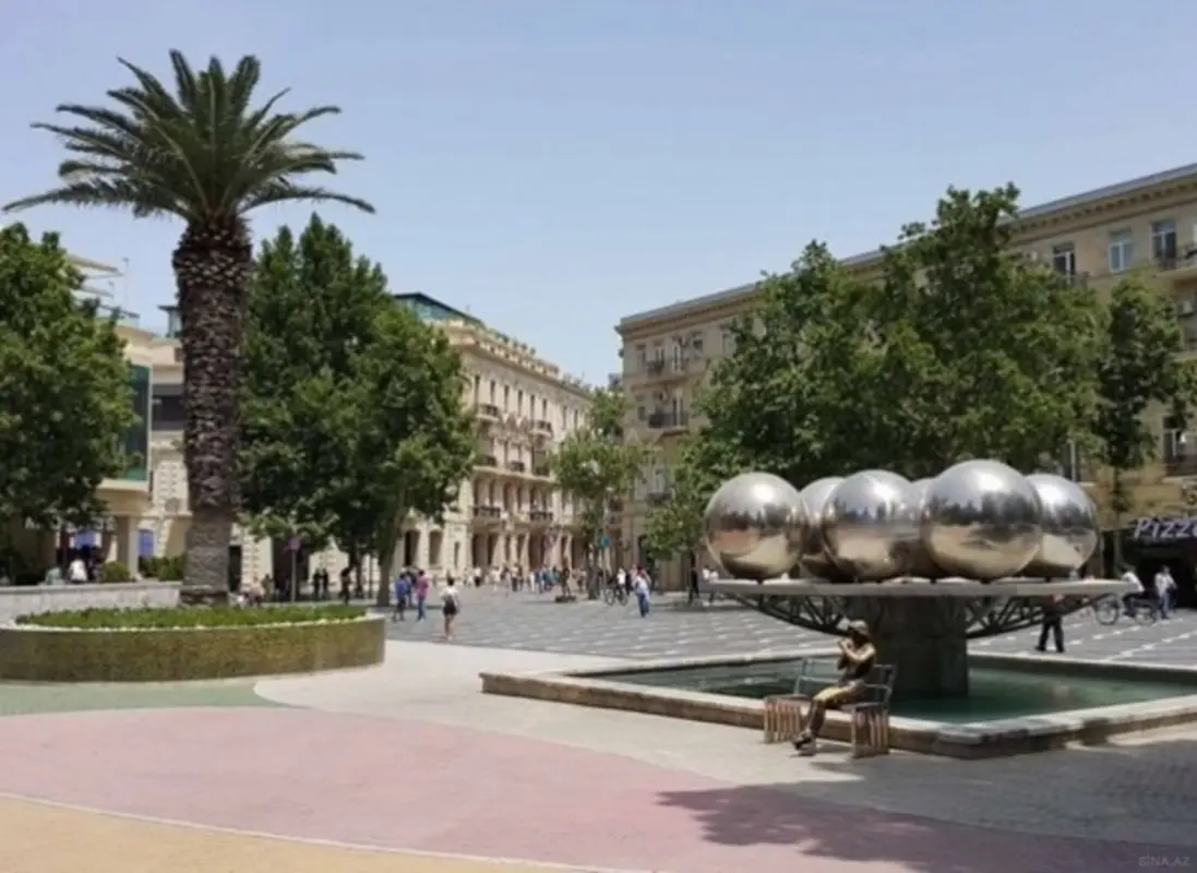 Satılır obyekt 600 m²
