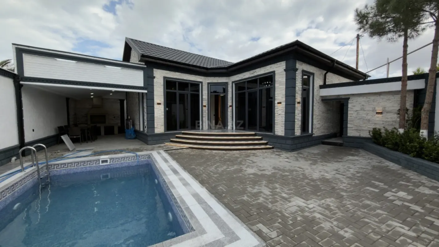 Satılır 4 otaqlı həyət evi 150 m²