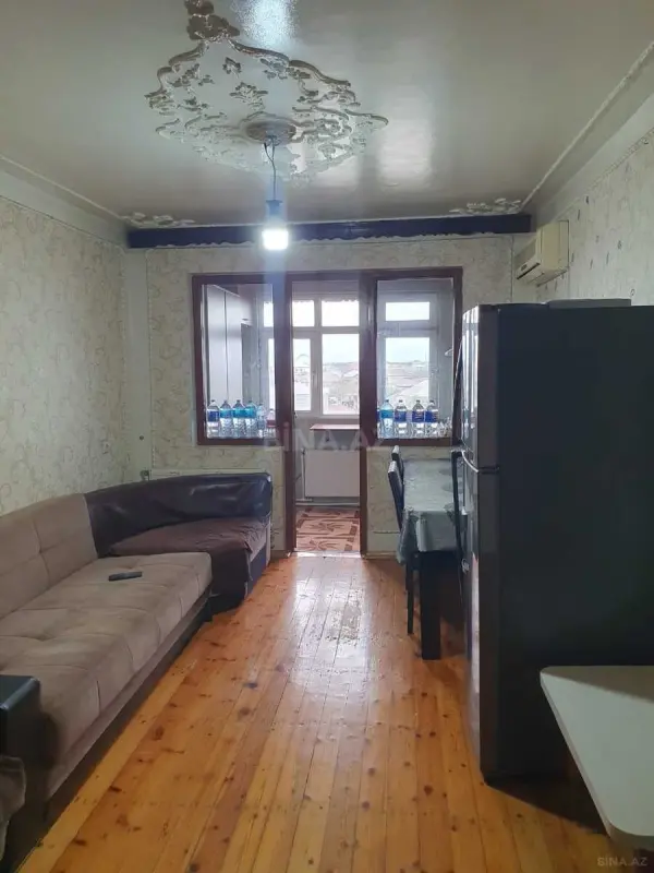 Kirayə verilir 2 otaqlı mənzil 42 m²