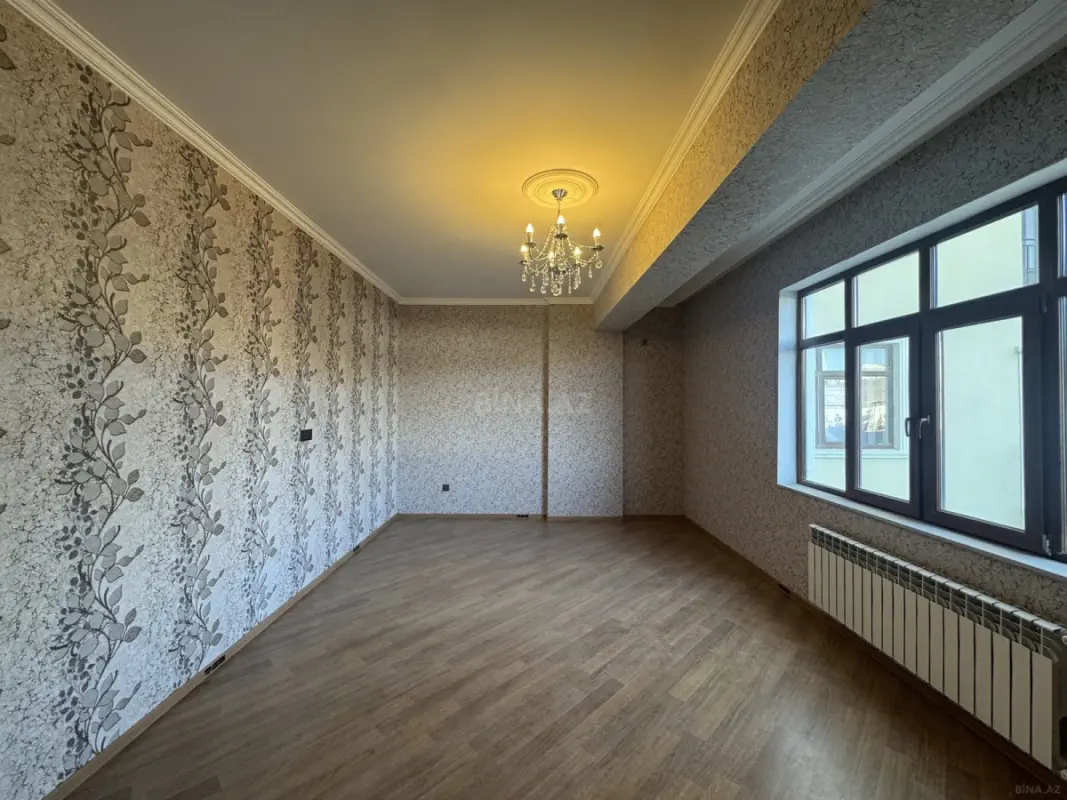 Kirayə verilir 2 otaqlı mənzil 82 m²