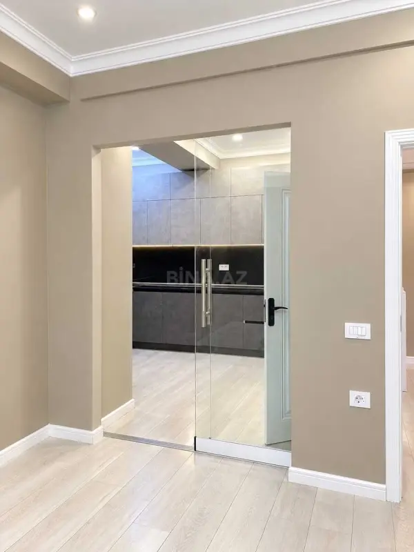 Kirayə verilir 2 otaqlı mənzil 70 m²