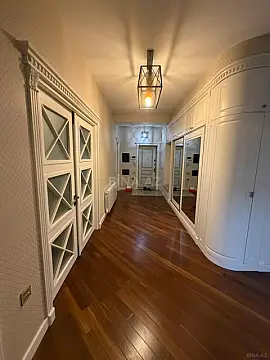 Kirayə verilir 4 otaqlı mənzil 200 m² — Bakı, Xətai 4 otaq 200.00 m²