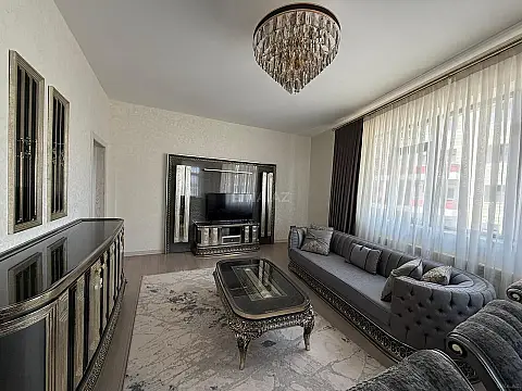 Satılır 2 otaqlı mənzil 100 m² — Bakı 2 otaq 100.00 m²