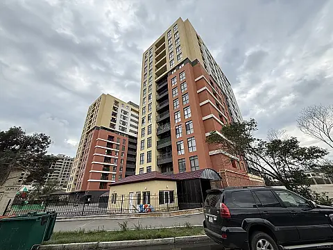 Satılır 2 otaqlı mənzil 70 m² — Bakı 2 otaq 70.00 m²