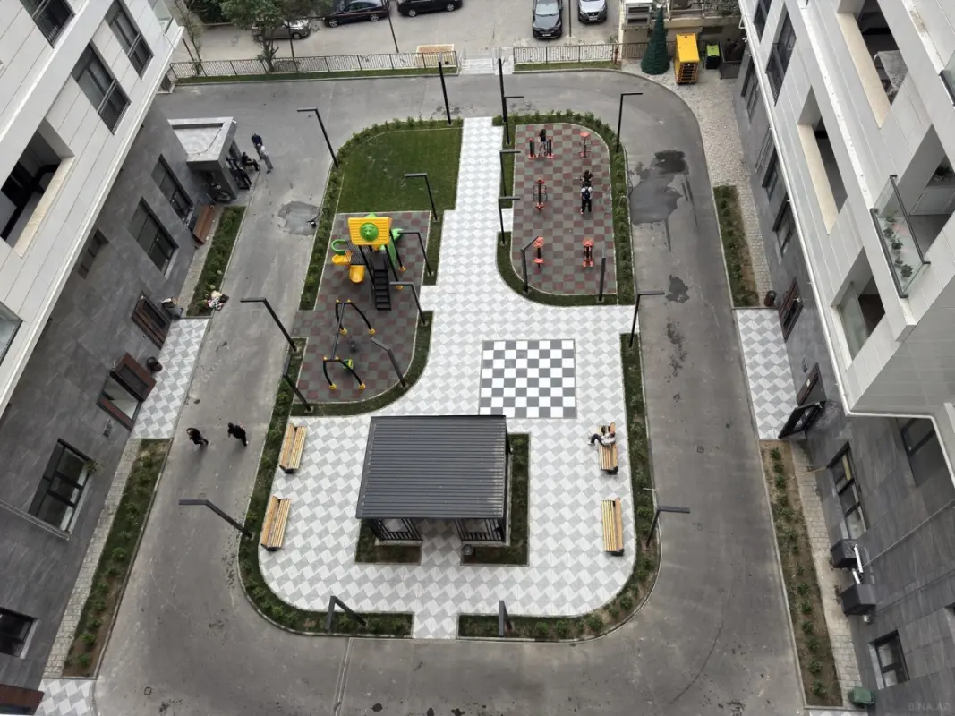 Satılır 2 otaqlı mənzil 65 m²