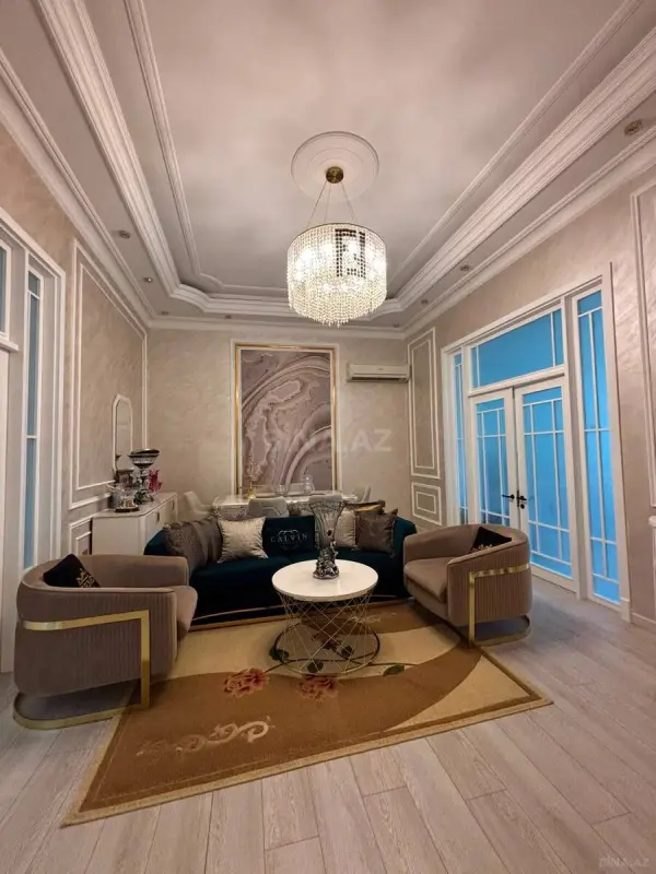 Satılır 3 otaqlı mənzil 120 m²