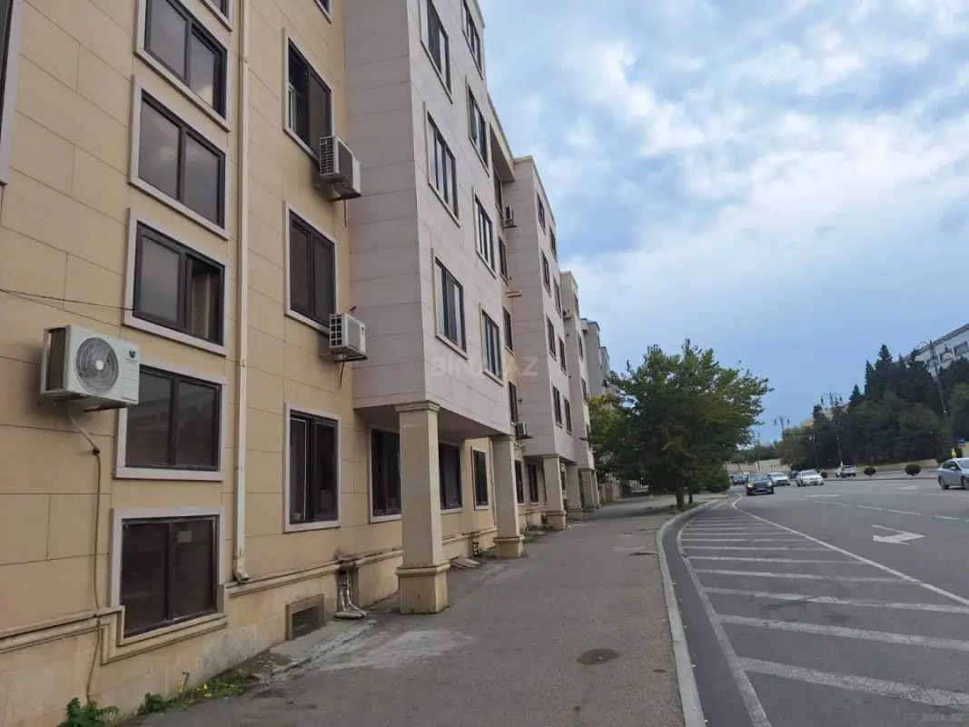 Satılır 2 otaqlı mənzil 70 m²