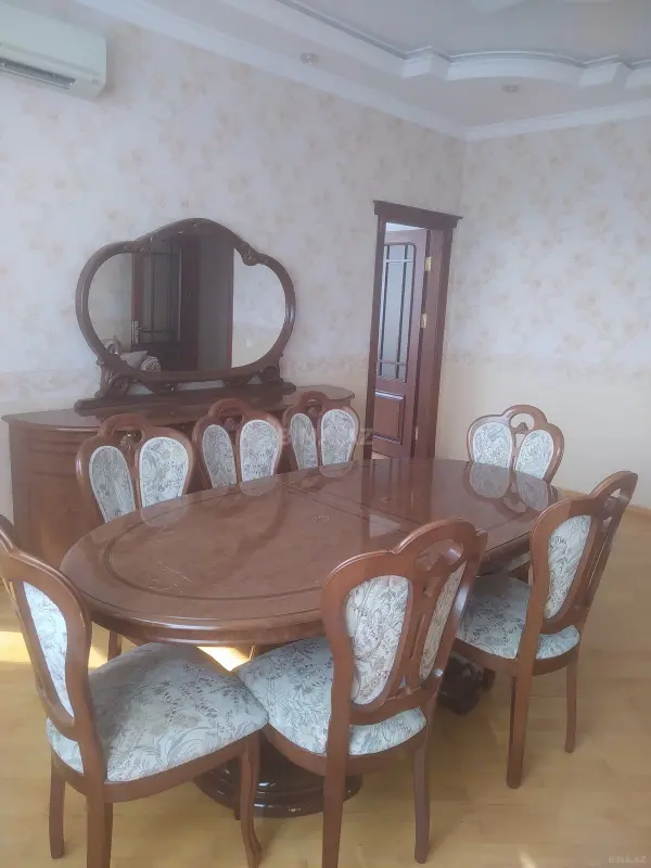Kirayə verilir 3 otaqlı mənzil 100 m²