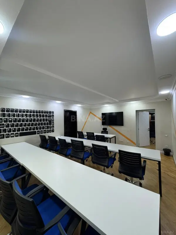 Kirayə verilir 1 otaqlı ofis 27 m²