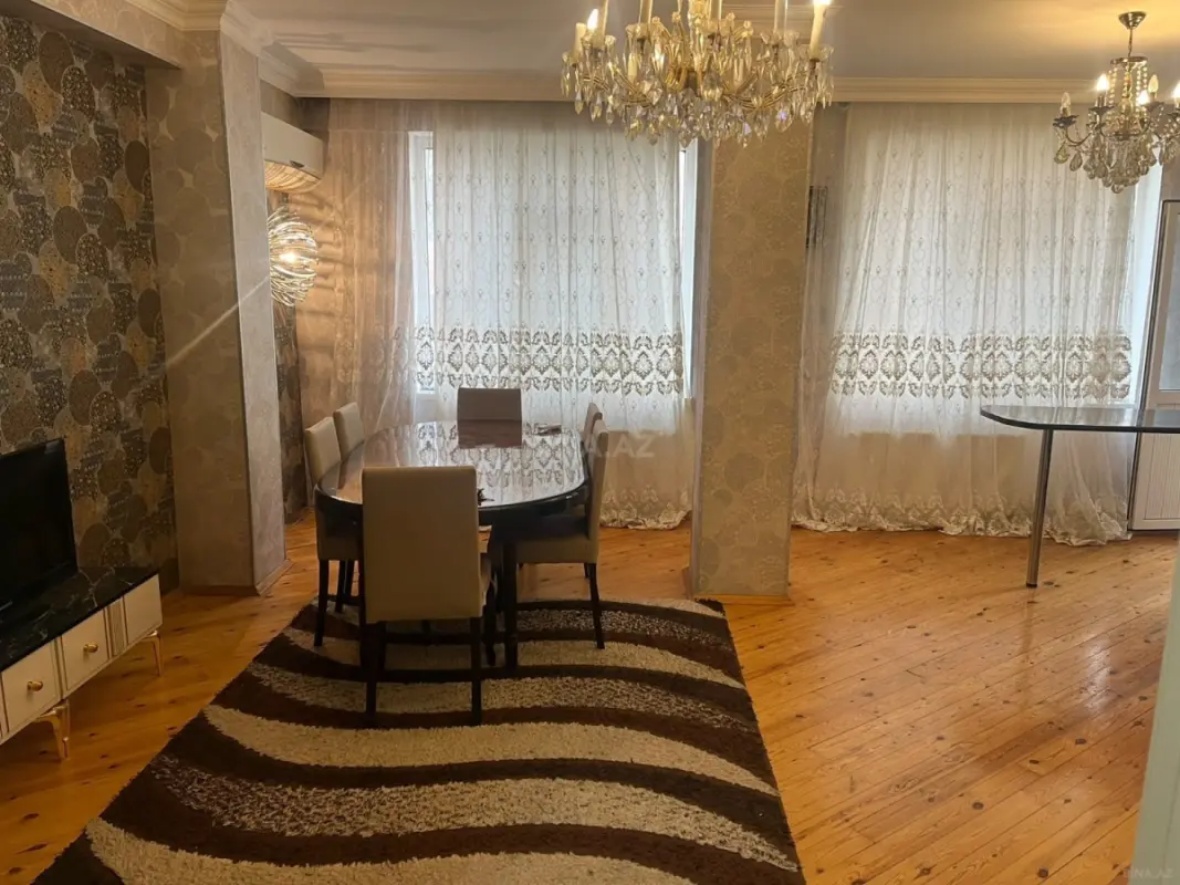 Kirayə verilir 3 otaqlı mənzil 95 m²