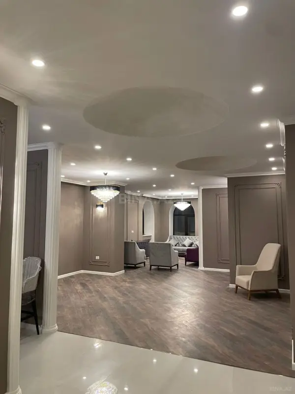 Kirayə verilir 4 otaqlı mənzil 350 m²