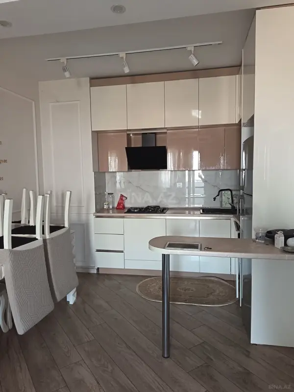 Kirayə verilir 3 otaqlı mənzil 75 m²