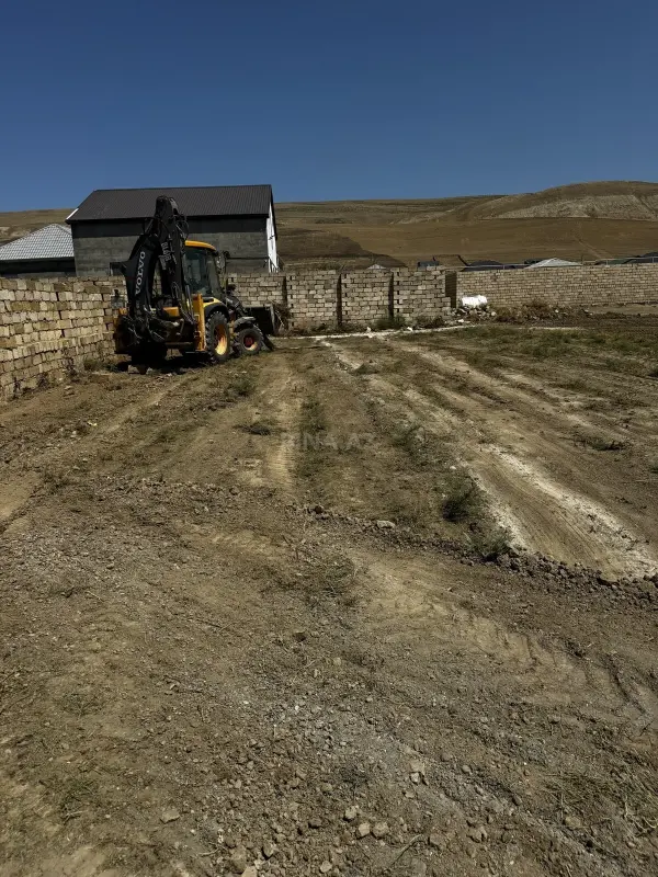 Satılır torpaq sahəsi 8 m²