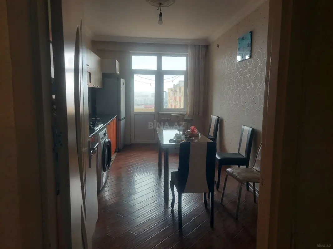 Kirayə verilir 3 otaqlı mənzil 120 m²