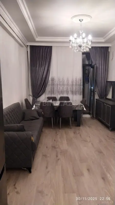 Kirayə verilir 2 otaqlı mənzil 77 m²