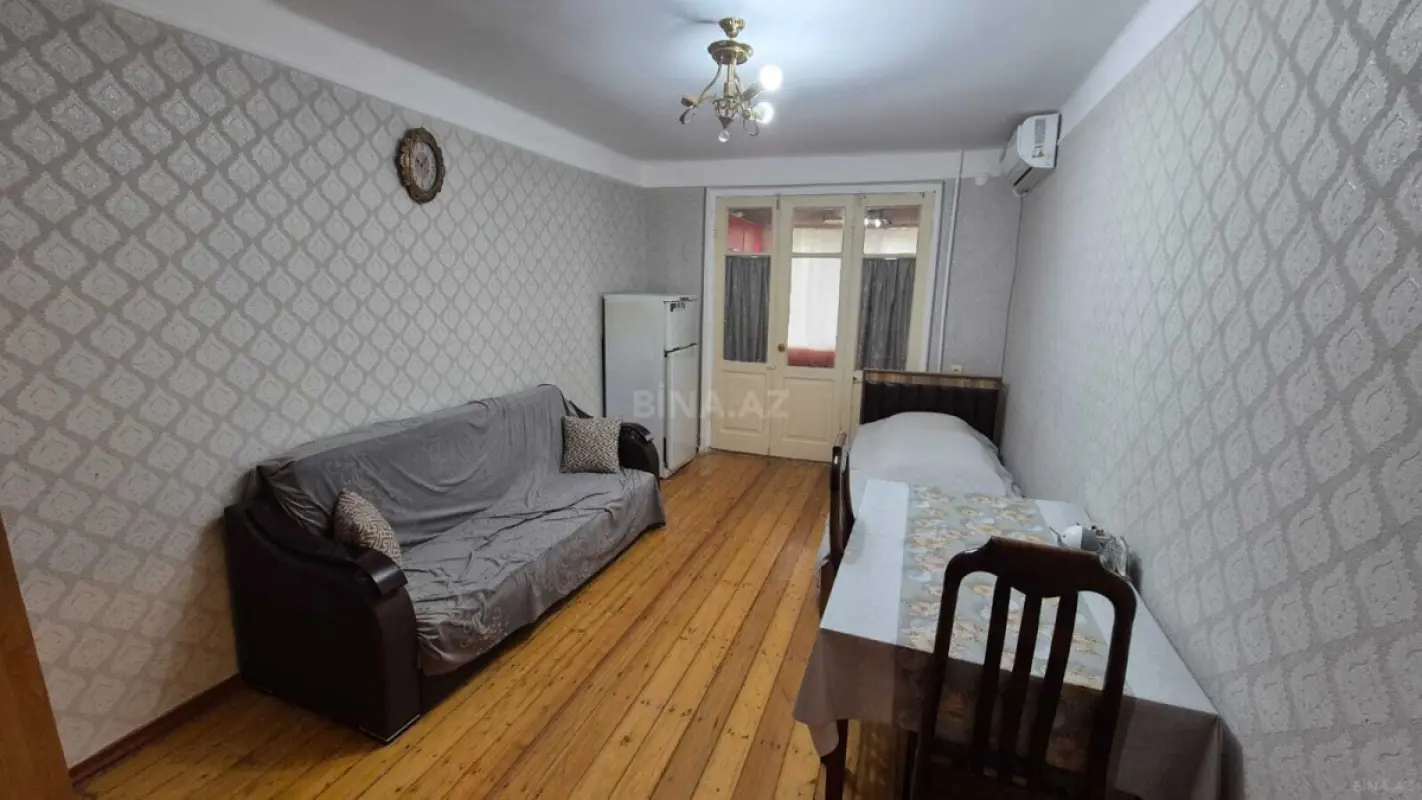 Satılır 2 otaqlı mənzil 32 m²